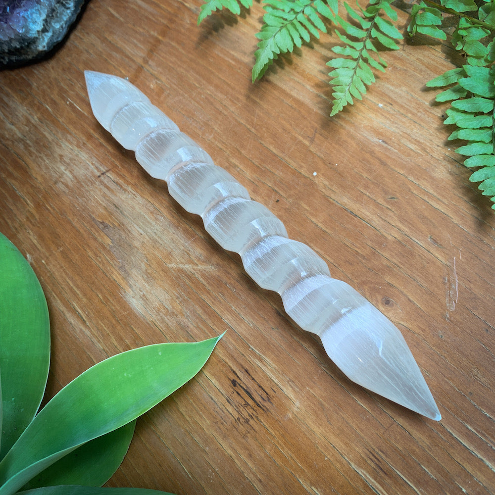 Selenite Crystal Unicorn Horn - Shop online –