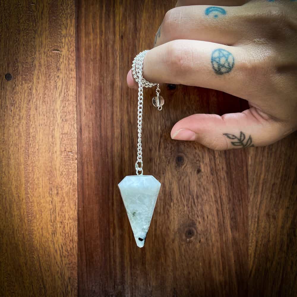 MOONSTONE PENDULUM – Cinnabar Soul