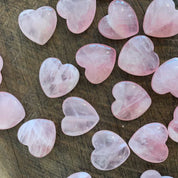 MINI ROSE QUARTZ HEART