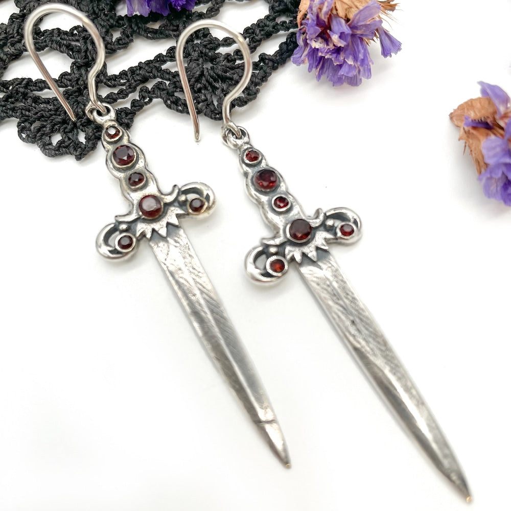 TAROT-SERIES-SWORDS-STERLING-SILVER-PENDANT-CINNABAR-SOUL-2.jpg