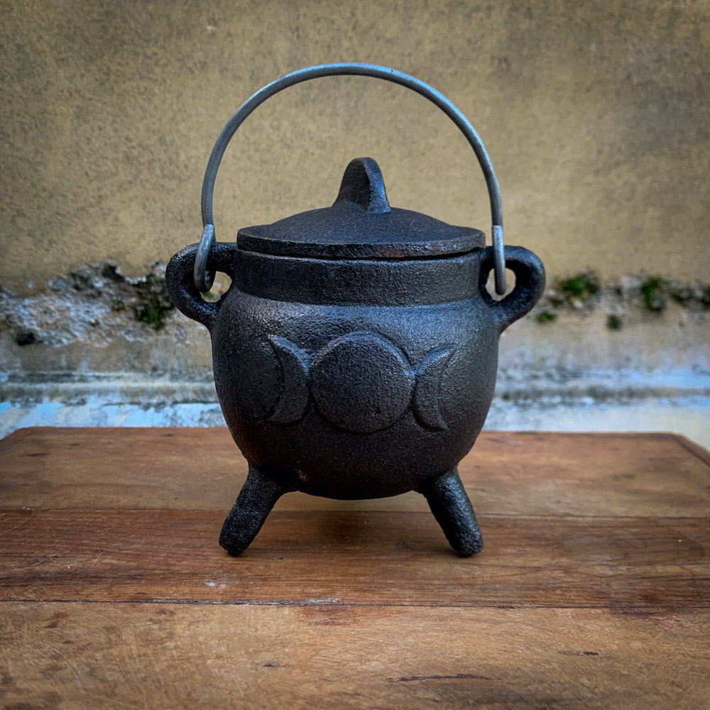 Mini Ritual Cauldron Moon Phase Black